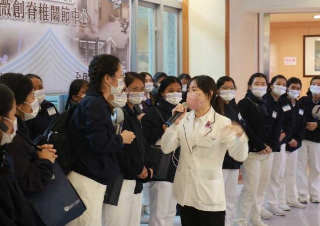 海外慈青精進研習 參訪慈院感受醫療人文